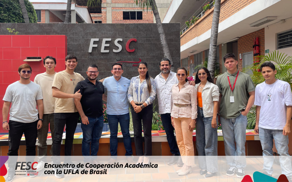 El Programa de Ingeniería de Software Lidera Encuentro de Cooperación Académica con la UFLA de Brasil